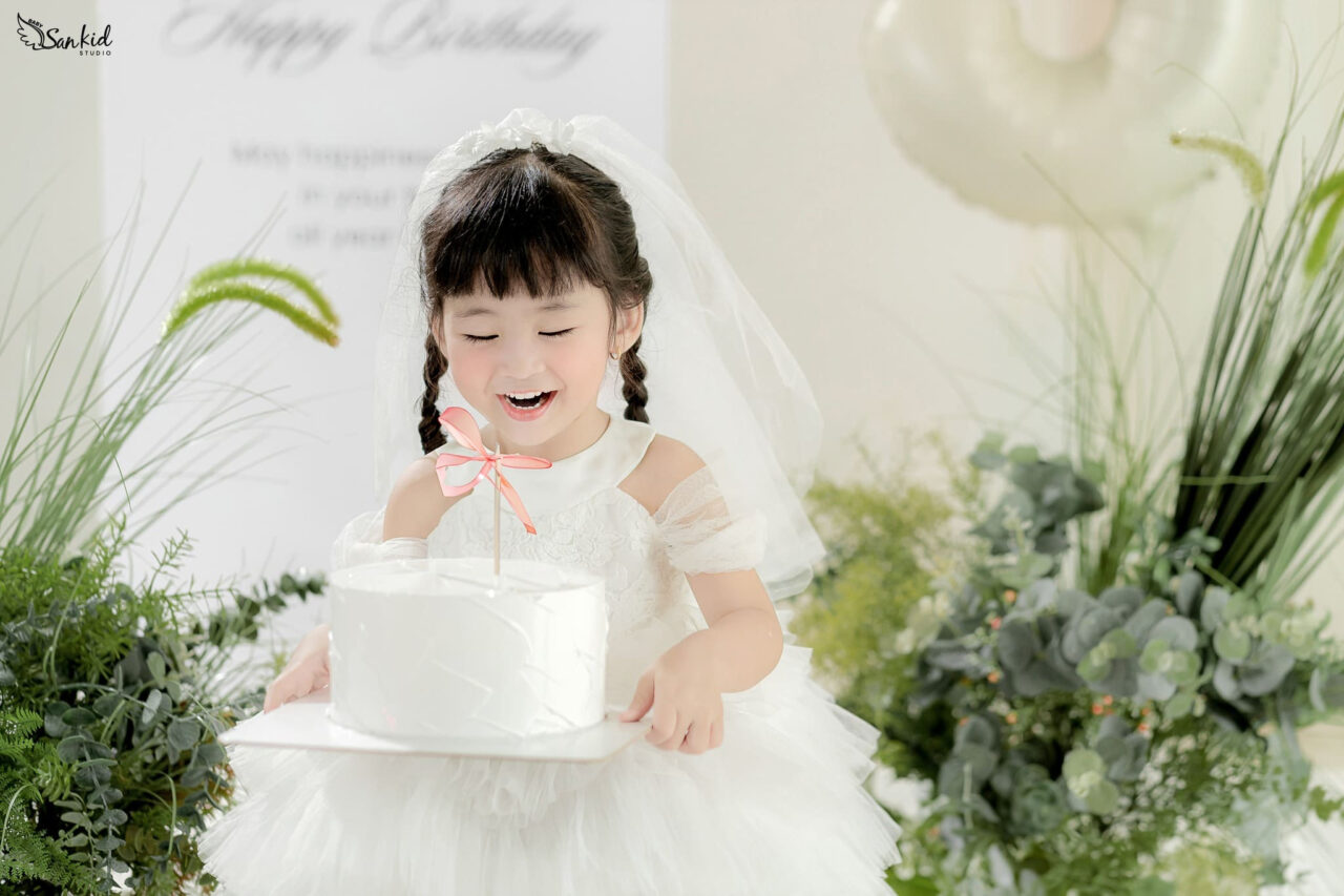 Album Ảnh Sinh Nhật Bé Gái Đẹp