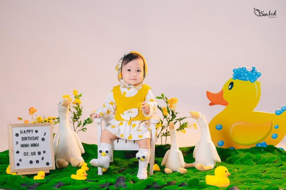 ảnh thôi nôi bé gái ảnh thôi nôi bé gái