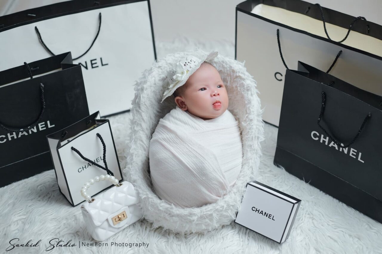 concept newborn channel