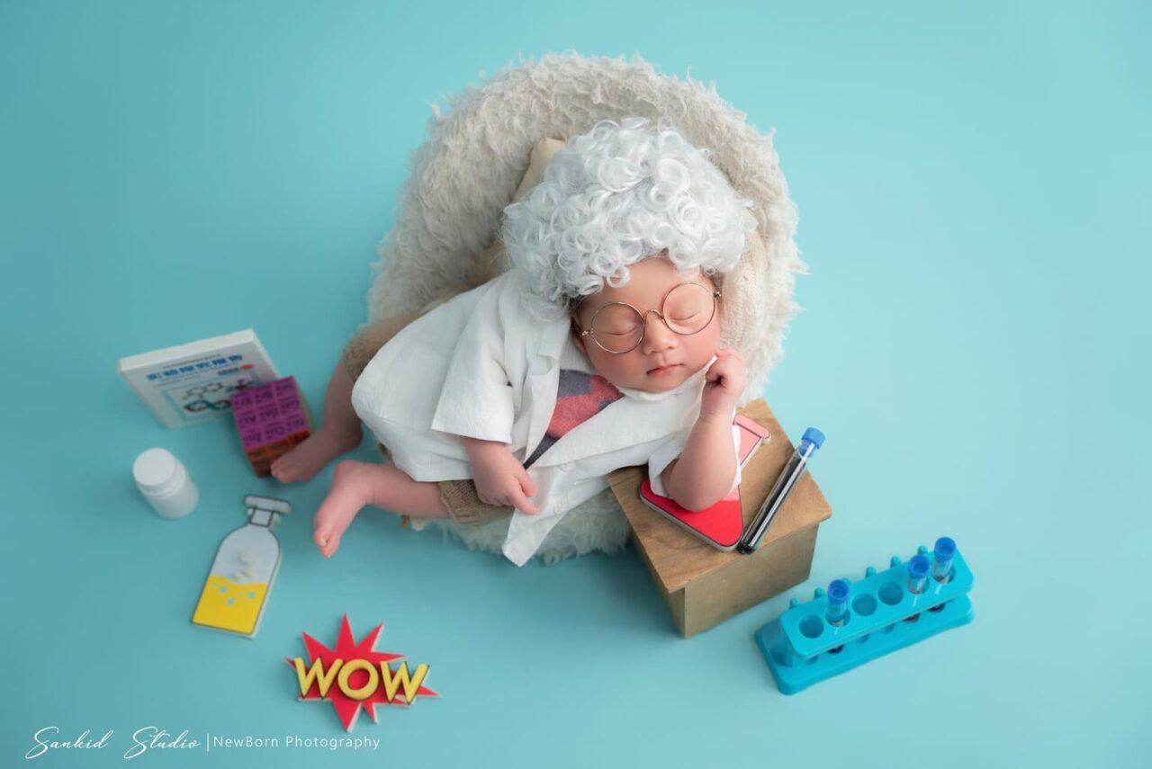 CONCEPT MINI SCIENTIST